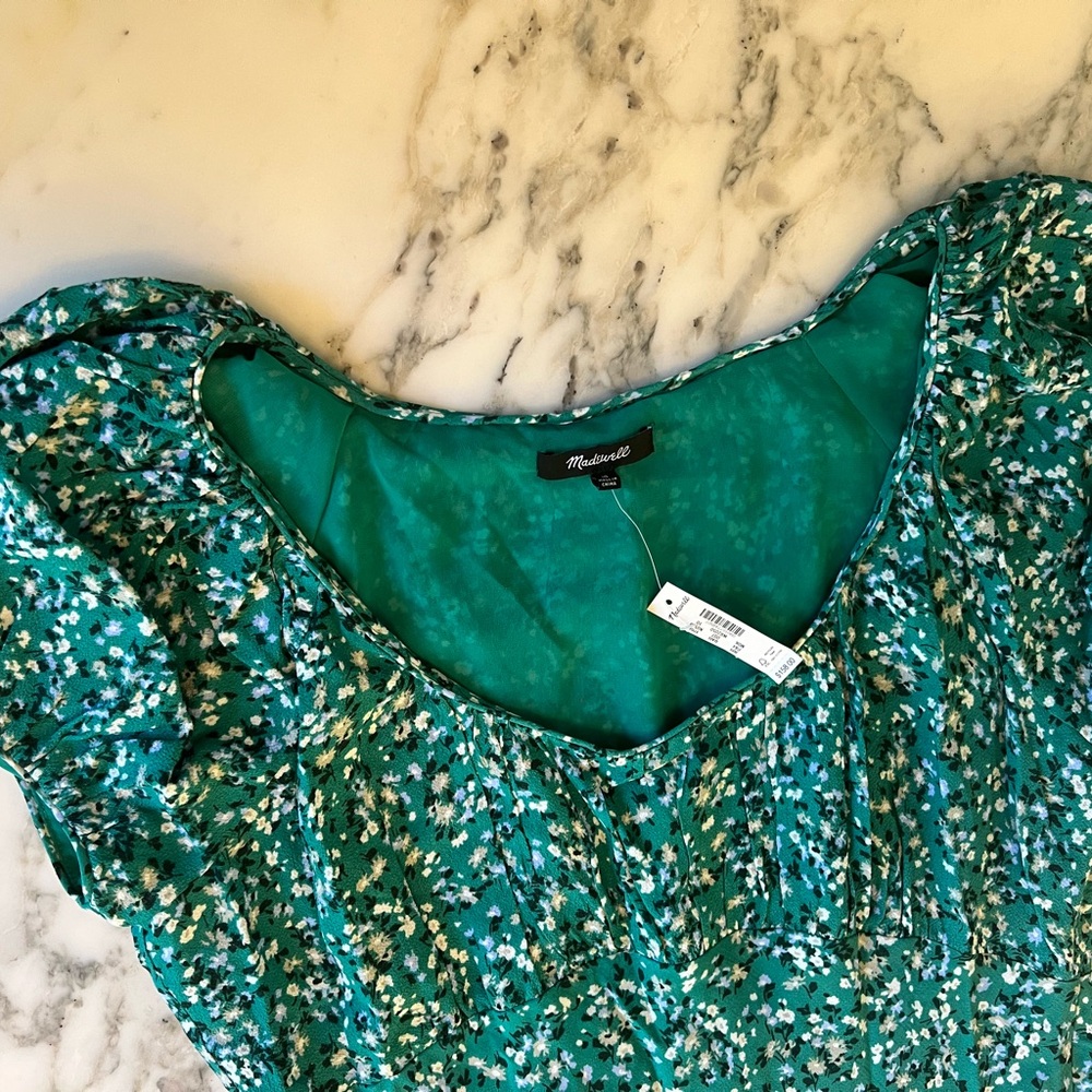 NWT MaRuched Scoopneck Midi Dress Green Floral Sz 10 bottom 8” shredded dress - Picture 13 of 13